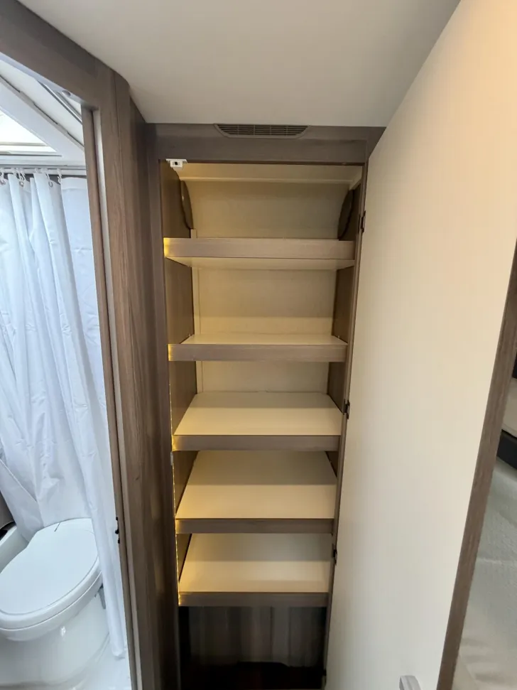 Fahrzeugbild Kabe Estate 600 GDL KS Mover*3er-EtagenBetten #18