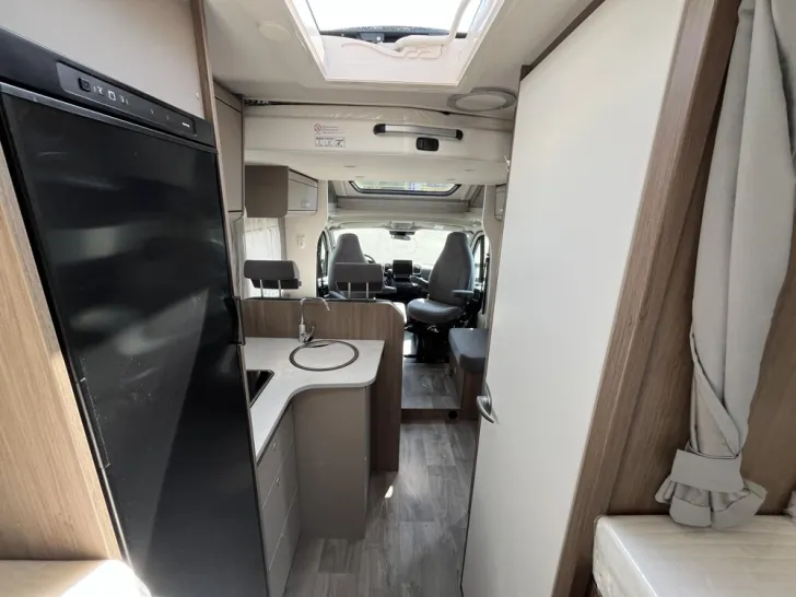 Fahrzeugbild Carado T 328 #6