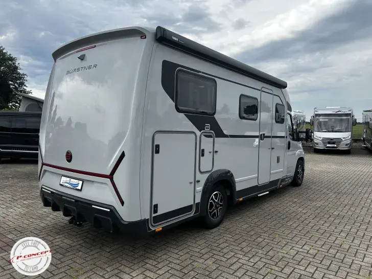 Fahrzeugbild Bürstner Signature SFT 7.0 *aufgelastet auf 3,65t* #4
