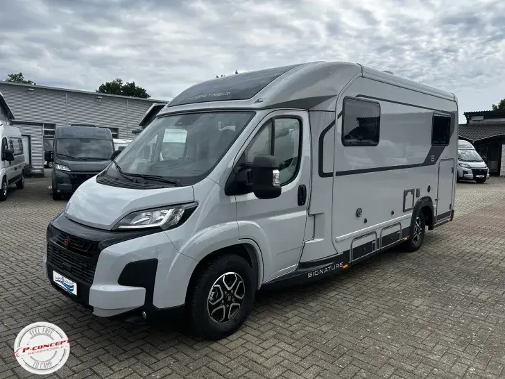 Fahrzeugbild Bürstner Signature SFT 7.0 *aufgelastet auf 3,65t* #8
