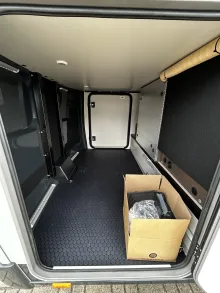 Fahrzeugbild Bürstner Signature SFT 7.0 *aufgelastet auf 3,65t* #27