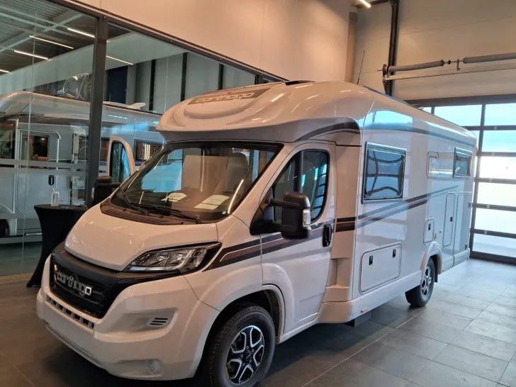 Fahrzeugbild Carthago C1-tourer I 143 KB-LE lightweight 3.5t Neuwertig #1