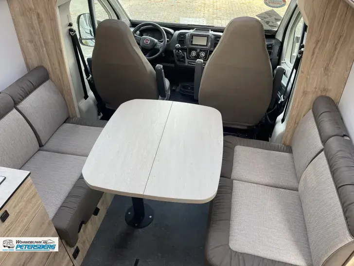 Fahrzeugbild Eura Mobil Profila T 720 EF Maxi Chassis, 5Jahre Garantie #8