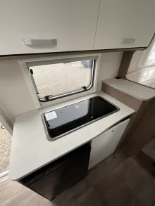 Fahrzeugbild Carado V 337 Automatik, LED Scheinwerfer #10