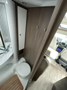Fahrzeugbild Carado V 337 Automatik, LED Scheinwerfer #15