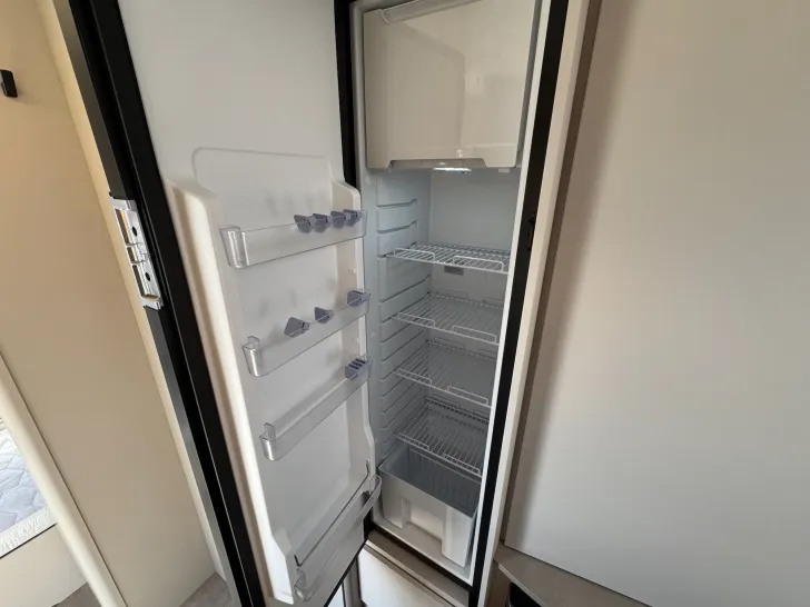 Fahrzeugbild LMC SASSINO 470 K, SASSINO PAKET + MARKISE #22