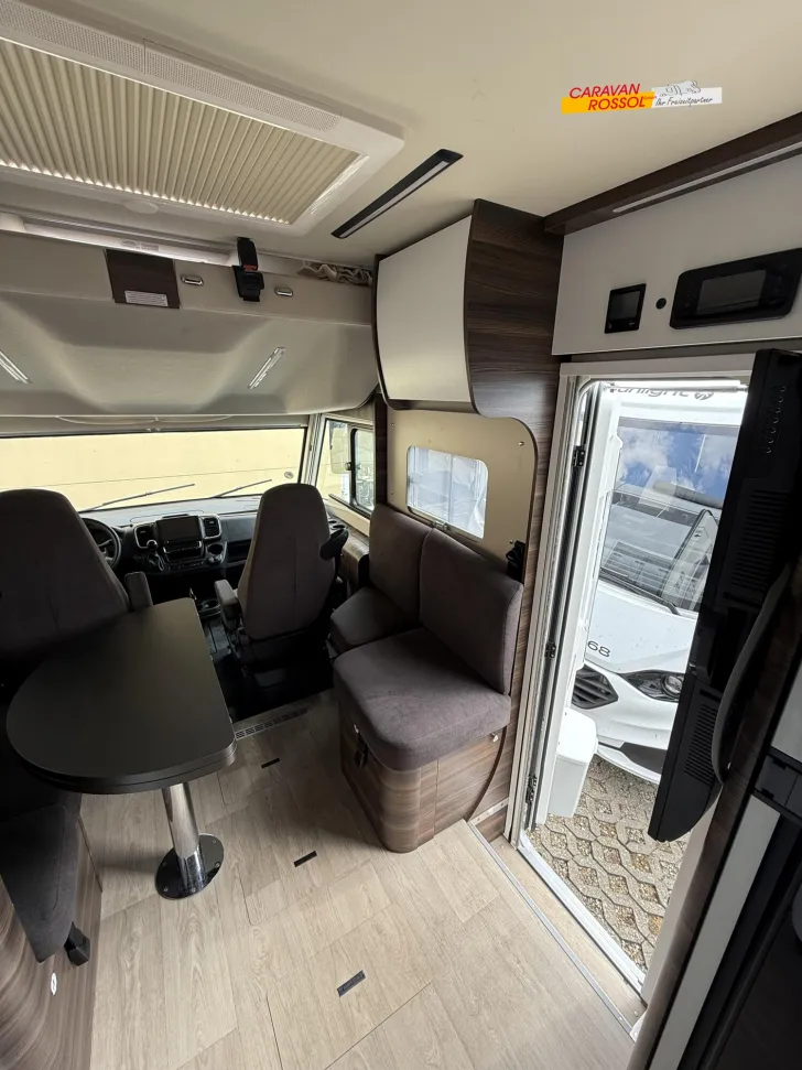Fahrzeugbild Laika Ecovip H 4112 DS #9