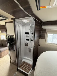 Fahrzeugbild Laika Ecovip H 4112 DS #12