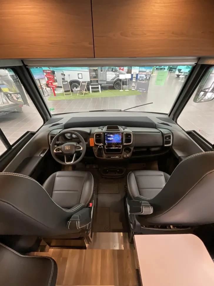 Fahrzeugbild Niesmann + Bischoff iSmove 6.9 E #8