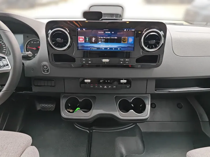 Fahrzeugbild Malibu Genius performance 4x4 641 LE SIE SPAREN 34970,- #9