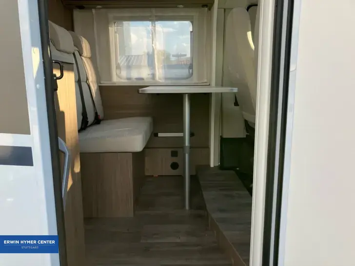 Fahrzeugbild Carado V 337 #28