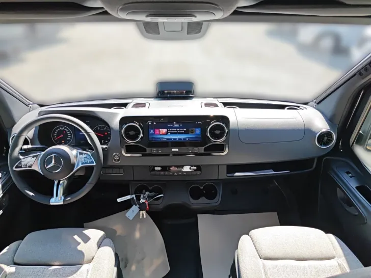 Fahrzeugbild Malibu Genius 641 LE Mercedes #10