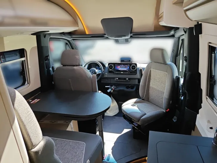 Fahrzeugbild Malibu Genius 641 LE Mercedes #11