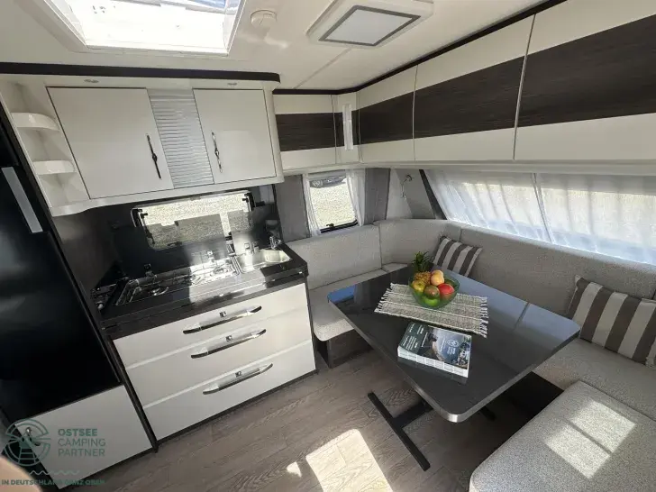 Fahrzeugbild Hobby Prestige 560 WLU KOMFORTABLE EINZELBETTEN #6