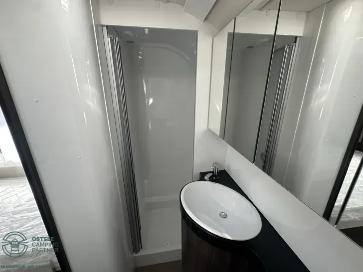 Fahrzeugbild Hobby Prestige 560 WLU KOMFORTABLE EINZELBETTEN #14