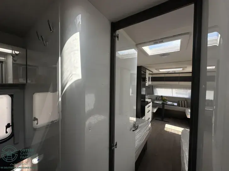 Fahrzeugbild Hobby Prestige 560 WLU KOMFORTABLE EINZELBETTEN #17