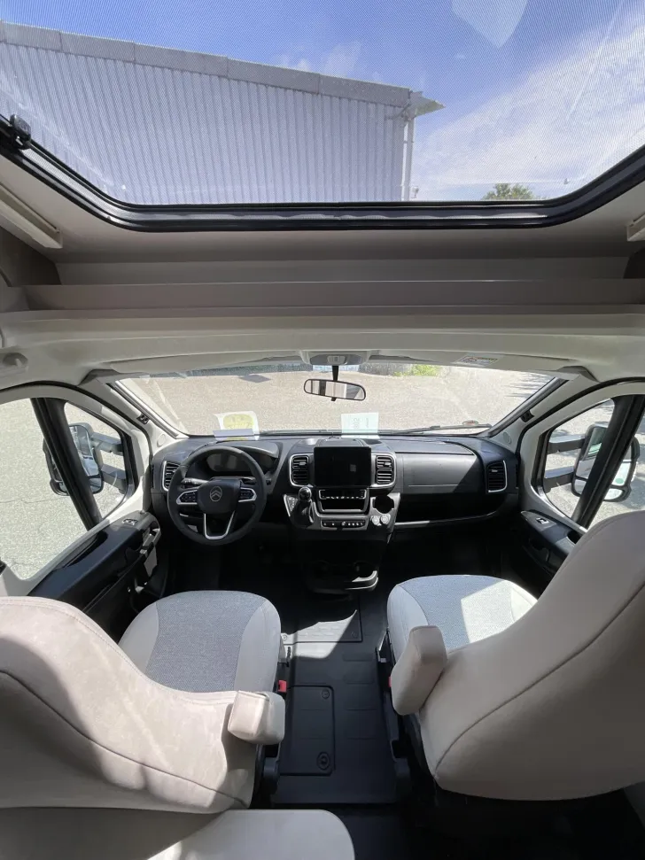 Fahrzeugbild Carado T 338 #16