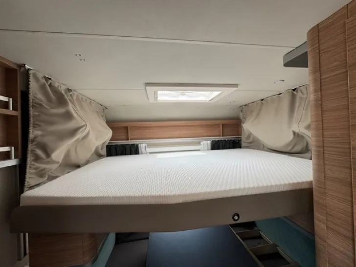 Fahrzeugbild Weinsberg CaraOne 390 PUH #6