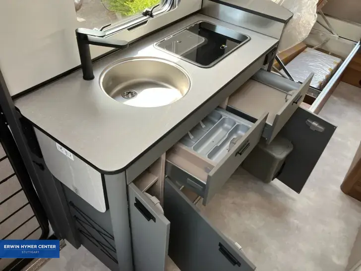 Fahrzeugbild Hymer Eriba Nova 495 #17