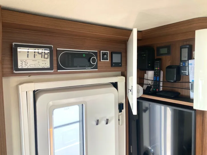Fahrzeugbild Hymer B-Klasse MC I 690 Hydr. Hubstützen,AHK,Autarkie #21