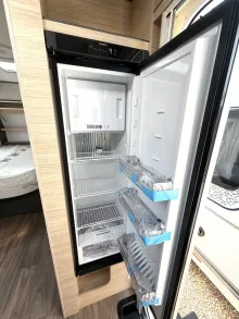 Fahrzeugbild Fendt Apero 495 SFB/2.000 kg/Fliegentür #10