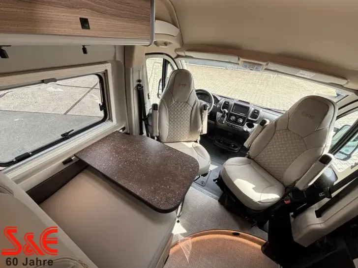 Fahrzeugbild Bürstner B66 C 600 #12