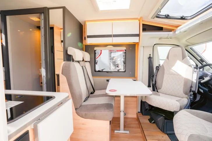 Fahrzeugbild Dethleffs Globebus Camp Active T 1 *SUMMER SALE* #8