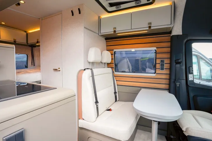 Fahrzeugbild Hymer Grand Canyon S Xperience 600 VORTEIL: 9615 EURO #8