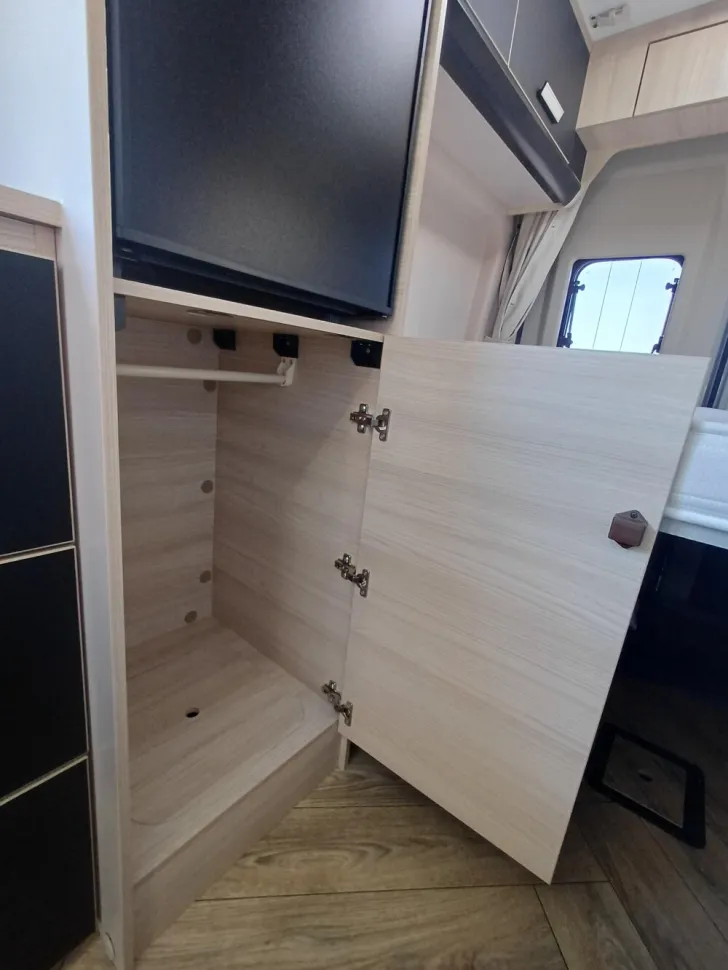 Fahrzeugbild Chausson Kastenwagen 594 Sport Line #16