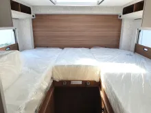 Fahrzeugbild LMC Cruiser 750 EL #11