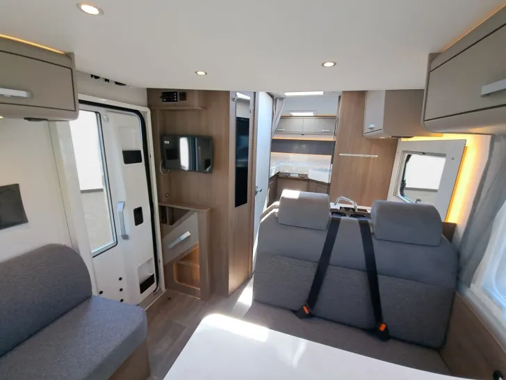 Fahrzeugbild Carado T 328 Pro+, Automatik, Solar, LTE, TV, Hubbett #10
