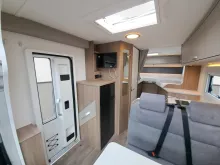 Fahrzeugbild Carado Edition26 T Ford 338 Solar, LTE-Paket, TV #10