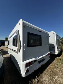 Fahrzeugbild Weinsberg CaraOne 420 QD Truma Rangierhilfe #9