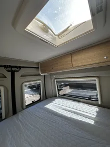 Fahrzeugbild Sunlight Camper Van Cliff 640 Solar + TV/SAT + Markise #14