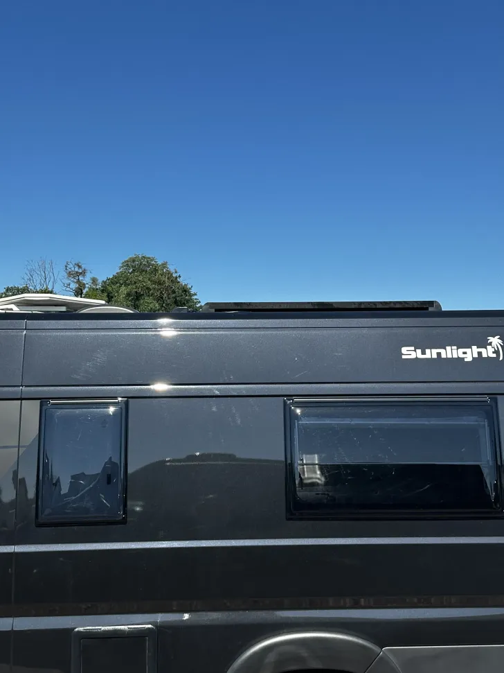 Fahrzeugbild Sunlight Camper Van Cliff 640 Solar + TV/SAT + Markise #23