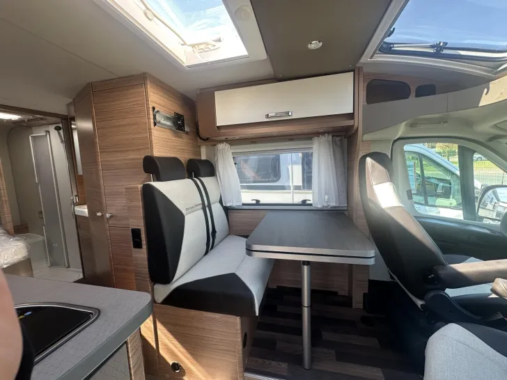 Fahrzeugbild Weinsberg CaraCompact EDITION PEPPER 600 MF #7