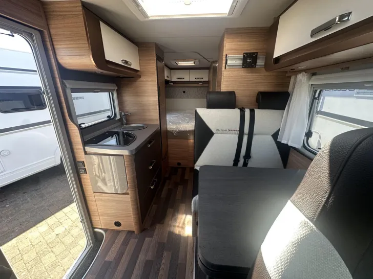 Fahrzeugbild Weinsberg CaraCompact EDITION PEPPER 600 MF #12