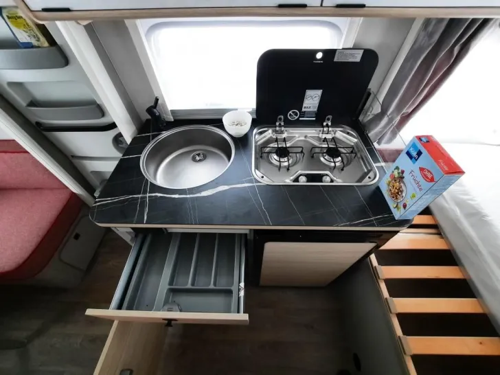 Fahrzeugbild Hymer Eriba Touring 430 Verfüg./Sparen Sie 8.160,- € #14