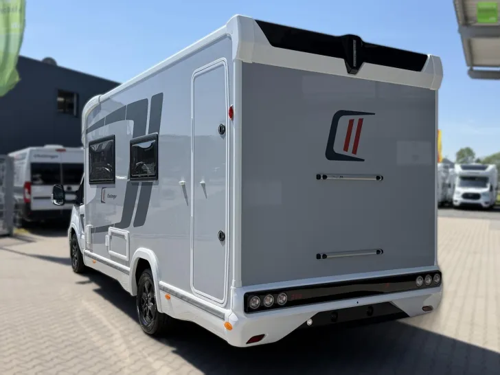 Fahrzeugbild Challenger Teilintegriert Graphite Edition 270 Drive Arctic #5