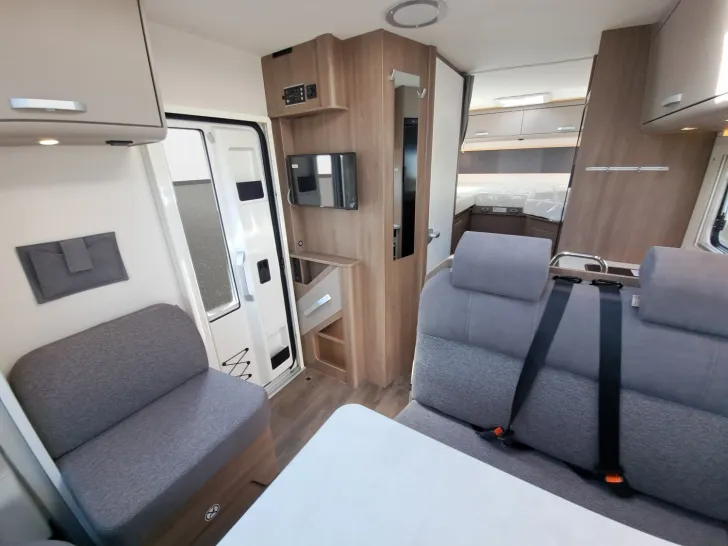 Fahrzeugbild Carado T 328 Pro+, Solar, LTE, TV, Backofen #11
