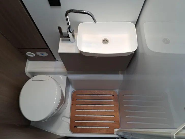 Fahrzeugbild Carado T 328 Pro+, Solar, LTE, TV, Backofen #18