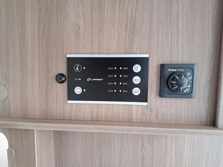 Fahrzeugbild Carado T 328 Pro+, Automatik, LTE, TV, Solar, 3. Bett #17