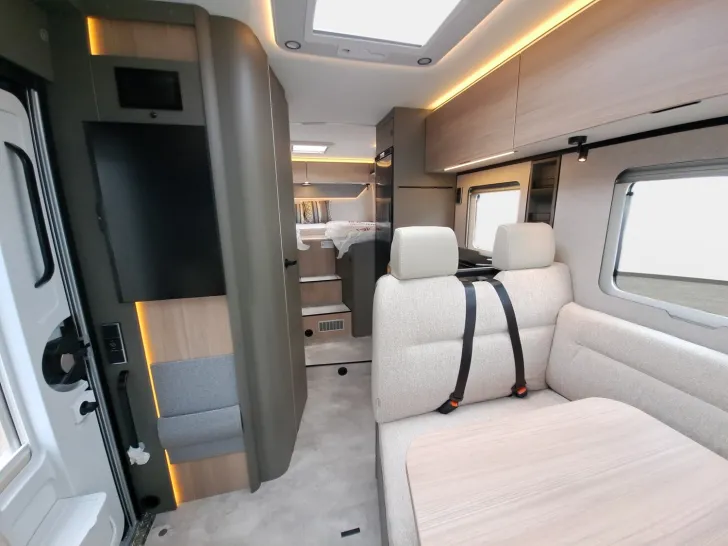 Fahrzeugbild Hymer GT-S 600 Chassis-, Aufbaupaket, TV, 5G WLAN #9