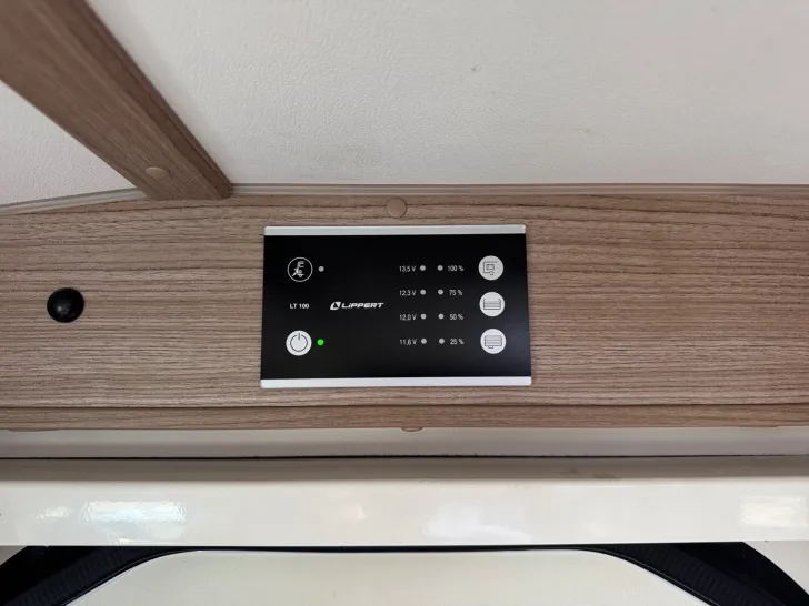 Fahrzeugbild Carado V 339 #20