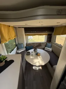 Fahrzeugbild Chausson Welcome 611 Travel Line 2 Aufbautüren, 2 Hubbetten #8
