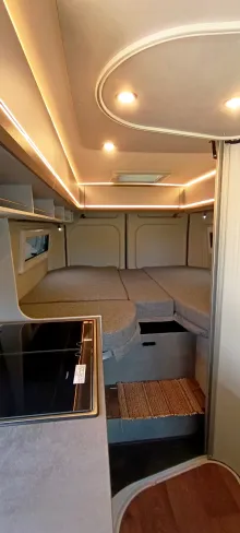 Fahrzeugbild Pössl Summit SHINE 600 LR Hat nur Überführungskilometer #10