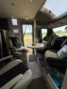 Fahrzeugbild Chausson Welcome 611 Travel Line 2 Aufbautüren, 2 Hubbetten #17