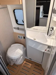 Fahrzeugbild Hymer Yellowstone 640 #10