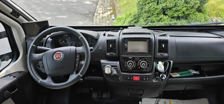 Fahrzeugbild Rapido 6F 696F Premium Edition #8