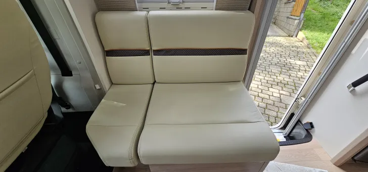 Fahrzeugbild Rapido 6F 696F Premium Edition #10